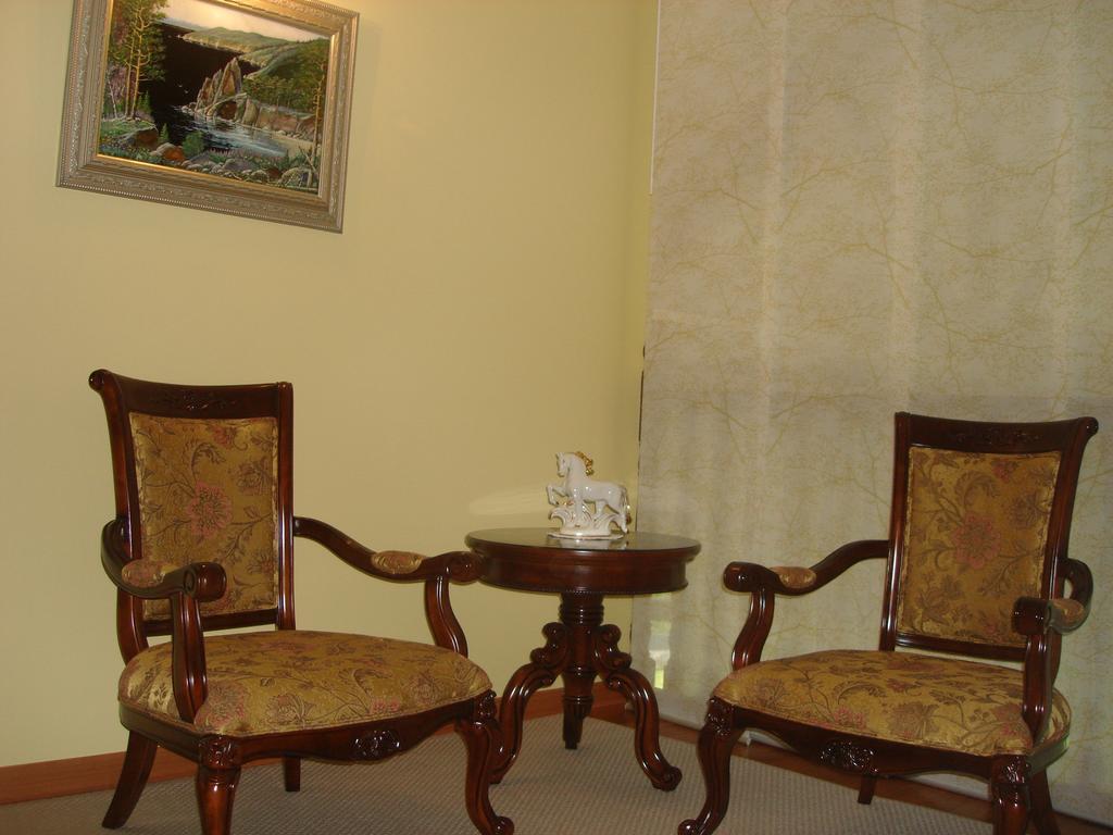 Bed and Breakfast Le Petit Etang La Trinite-Surzur Екстер'єр фото