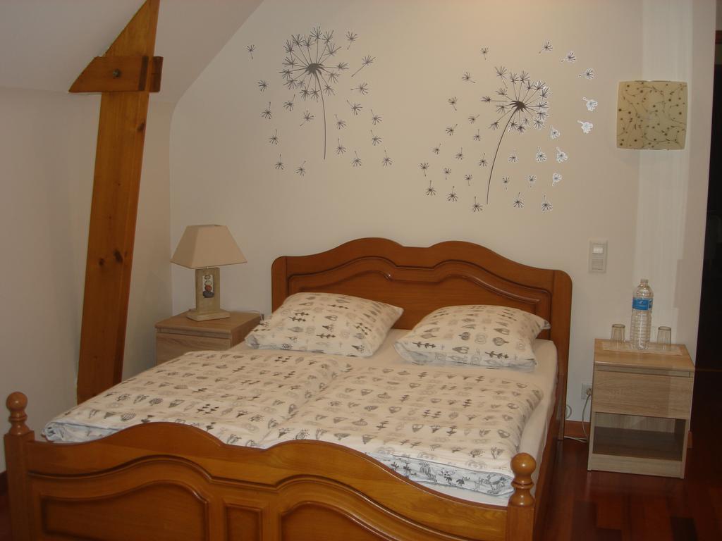 Bed and Breakfast Le Petit Etang La Trinite-Surzur Екстер'єр фото