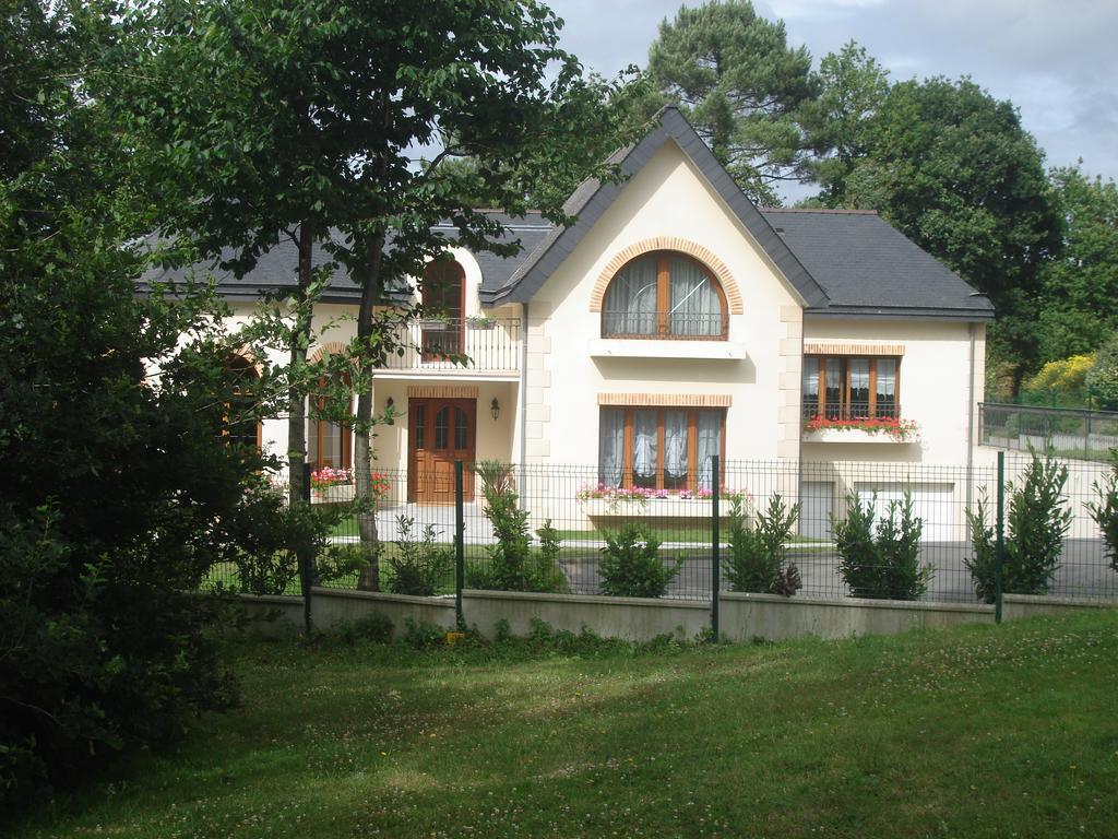 Bed and Breakfast Le Petit Etang La Trinite-Surzur Екстер'єр фото