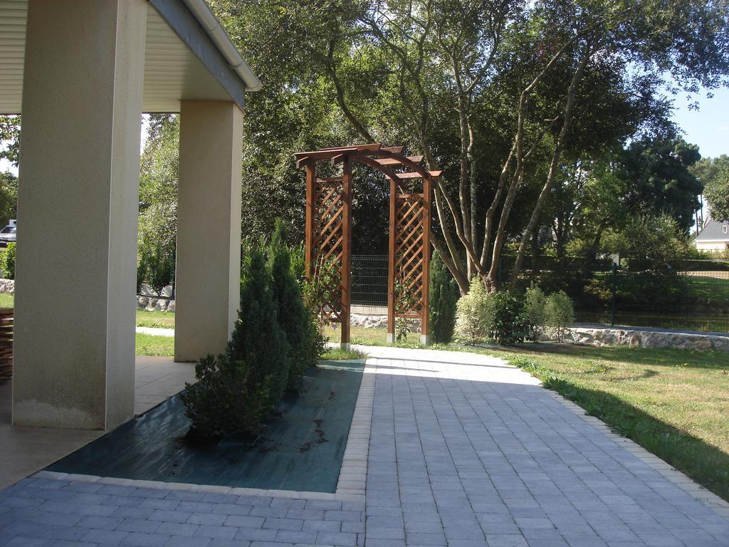 Bed and Breakfast Le Petit Etang La Trinite-Surzur Екстер'єр фото